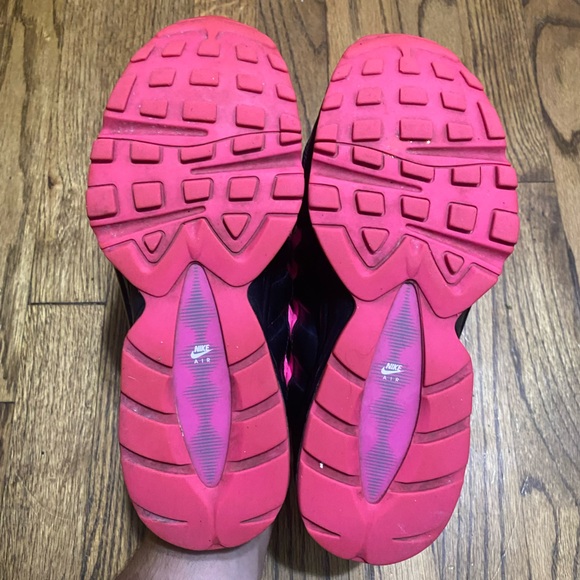 Nike Air Max 95 GS Pink Blast Sneakers - Picture 5 of 12
